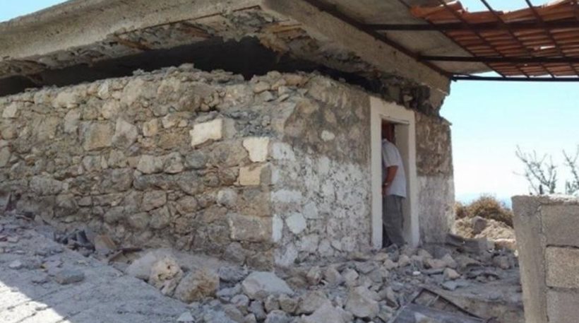 ΥΠΕΞ για τις καταστροφές σε ορθόδοξο ναό στην Χειμάρρα: “Η υποστήριξη της Ελλάδας στην Αλβανία γίνεται μόνο αν σέβονται τα θρησκευτικά δικαιώματα”